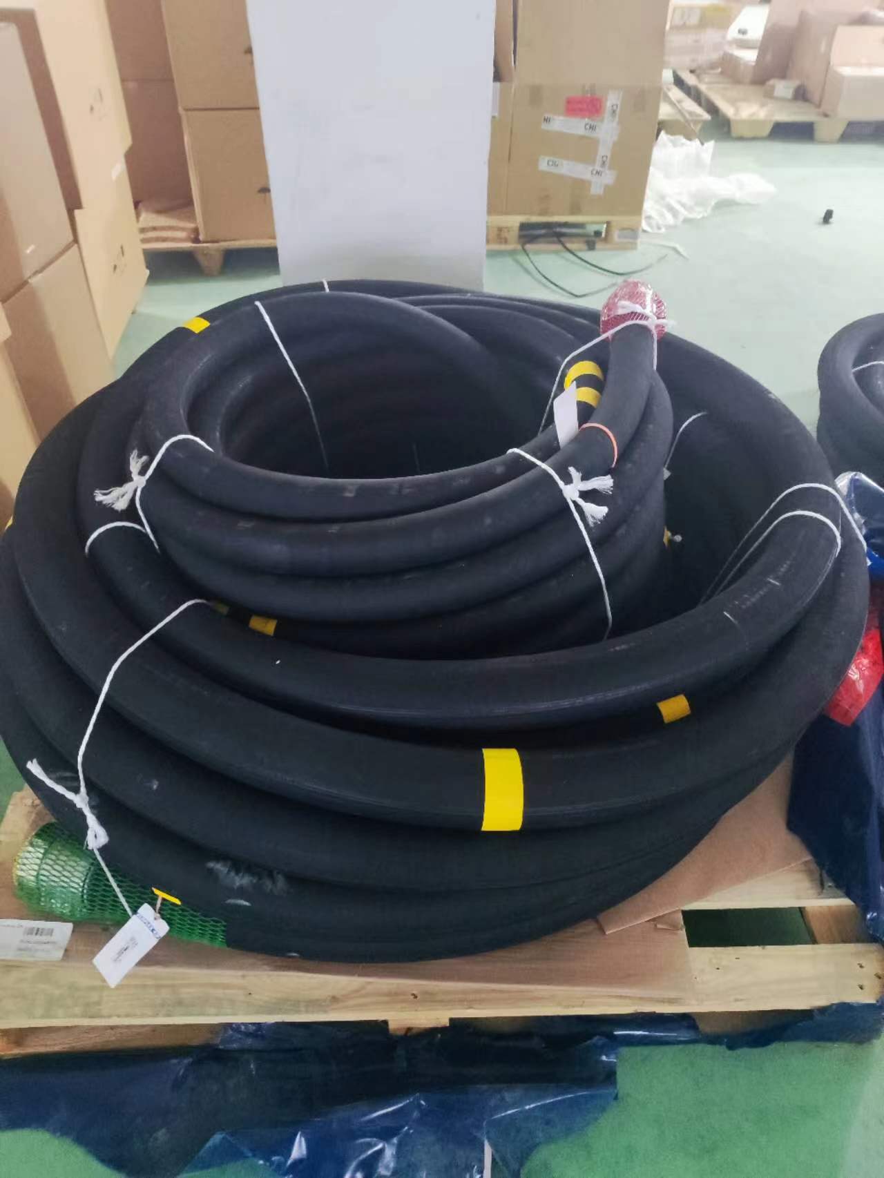 德国ELAFLEX HD用于输送石油产品和化工品的软管