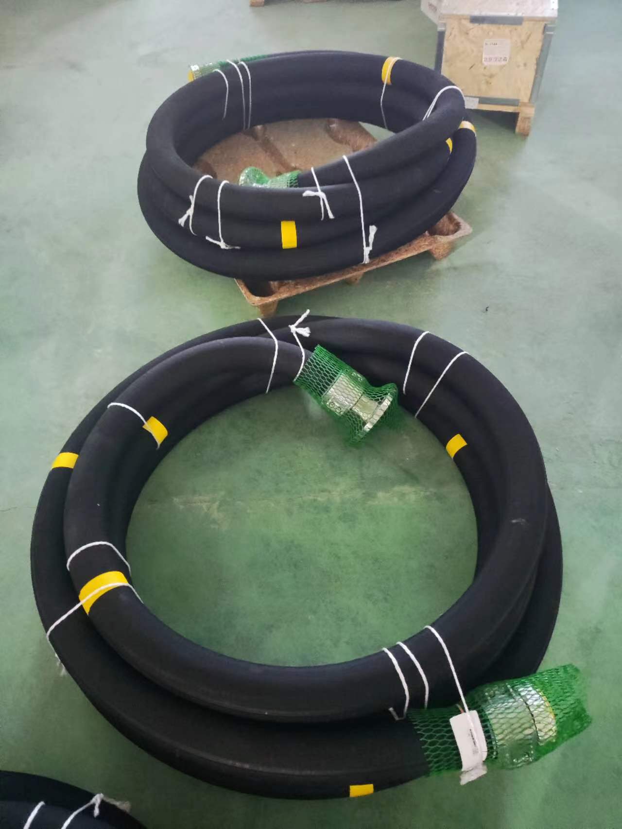 ELAFLEX 橡胶制品生产如橡胶软管接头泵站组件